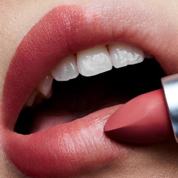 NWT MAC POWDER KISS Lipstick
A LITTLE TAMED - Picture 7 of 8